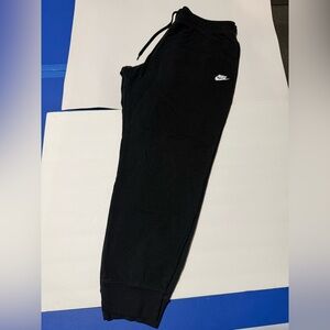 Nike Women Black Sweatpants